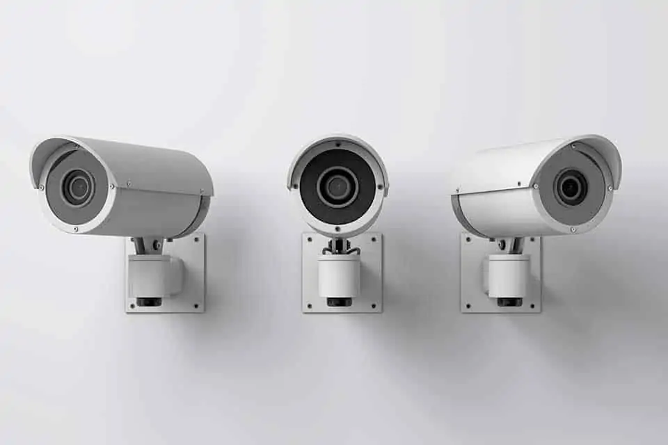 A Beginner’s Guide to Choosing the Right CCTV Alarm Monitoring System